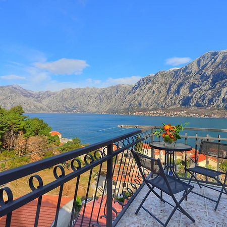 Apartment Mirjana Kotor Eksteriør bilde