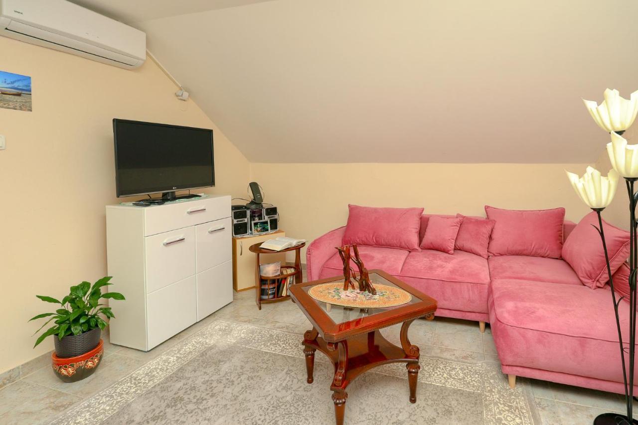 Apartment Mirjana Kotor Eksteriør bilde